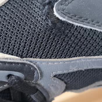 Lescon Orion 2 Ayakkabıda Kısa Sürede Deformasyon Ve Yetersiz Müşteri Hizmeti