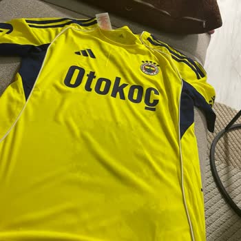 Feneriumdan Alınan Formanın Lekesi Çıkmadı Suçlandık Oğlum Fenerbahçeden Soğudu