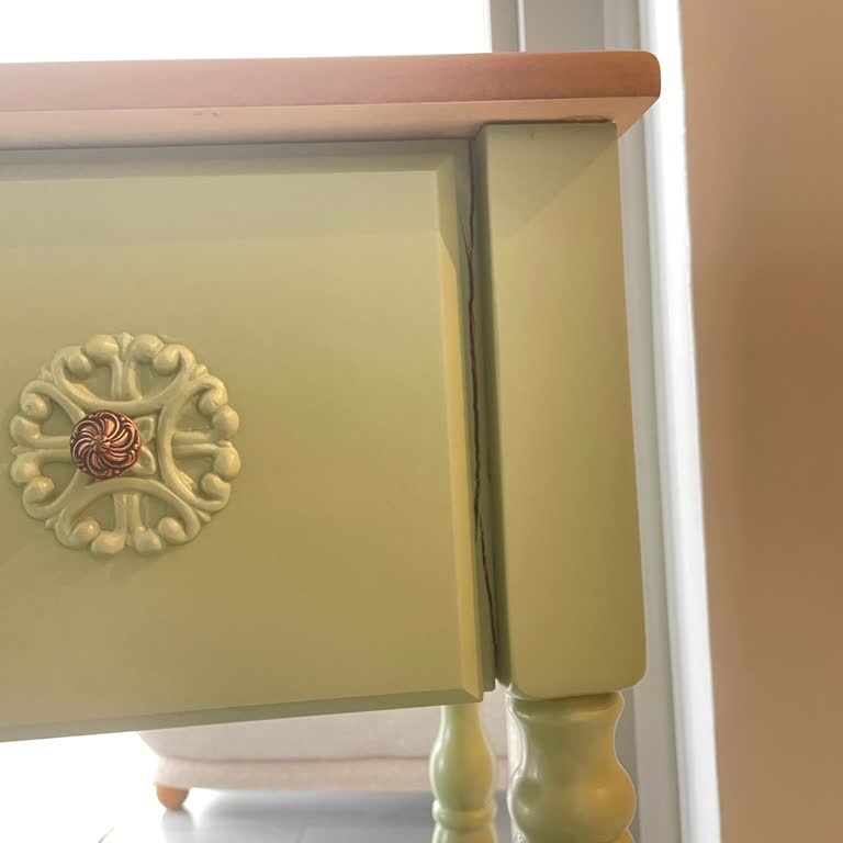 Kırık Ve Kusurlu Dresuvar, Yetersiz İletişim Desteği