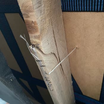 Köşe Koltuk Takımında Kırık İskelet Ve Yetersiz Onarım Sorunu