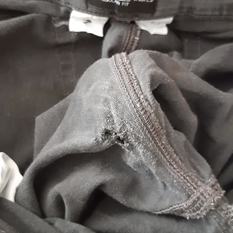 LCW'den Aldığım Pantolonlar İkinci Giyimde Yırtıldı: Hayal Kırıklığı