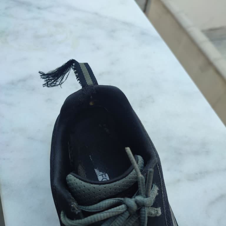 I Face Stitching Failures on My Skechers Track Ripkent Shoes and Warranty Refusal