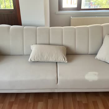 Aldığım Koltuk Takımı Kusurlu Ve Müşteri Hizmetleri Yetersiz