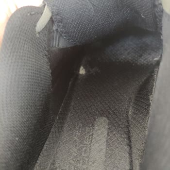 Az Kullanılmış Ayakkabıda Yırtılma Ve Değişim Talebim Reddedildi