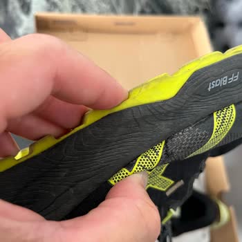 I Face Tearing and Water Leakage on My Asics Gel Trabuco 12 GTX Within 5 Months