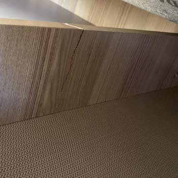 Kırık Koltuk Sorunu Çözülmedi, Sürekli Oyalandım