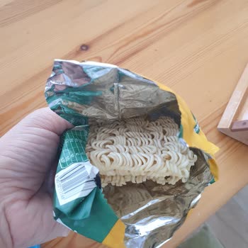 Knorr Noodle Paketinden Sos Ve Acı Biber Çıkmadı, Hayal Kırıklığına Uğradım