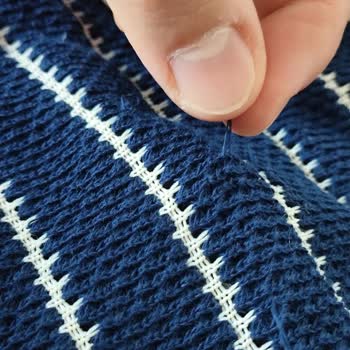 Yeni Alınan Tişörtte İlk Kullanımdan Sonra Deformasyon Ve İplik Sökülmesi Sorunu