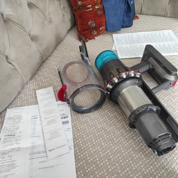 Dyson V15 Süpürgede Kullanım Ve Dayanıklılık Hayal Kırıklığı