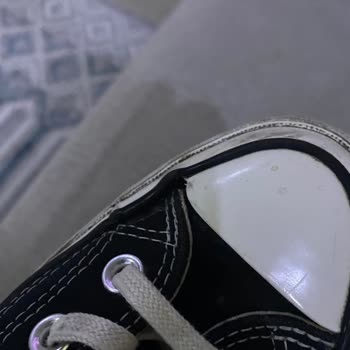 Ayakkabı İnceleme Sürecinde İletişim Eksikliği Ve İlgisizlik Yaşadım