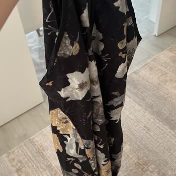 Sipariş Verdiğim Elbise İle Gönderilen Ürün Tamamen Farklı