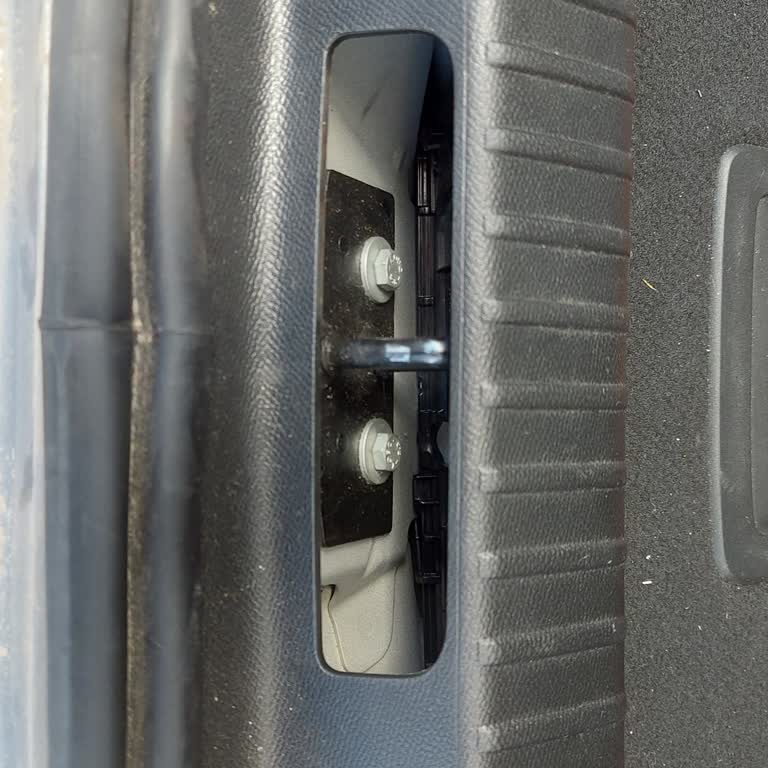 Opel Mokka Bagaj Kapağı Koruma Kapağı Garanti Dışı Bırakıldı Mağdurum