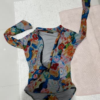 Manuka Mayolar İlk Yıkamada Renk Saldı Firma Sorumluluk Almadı