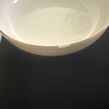 Kırık Ürün İçin Tüm Yemek Takımlarını İade Etmek İstemiyorum