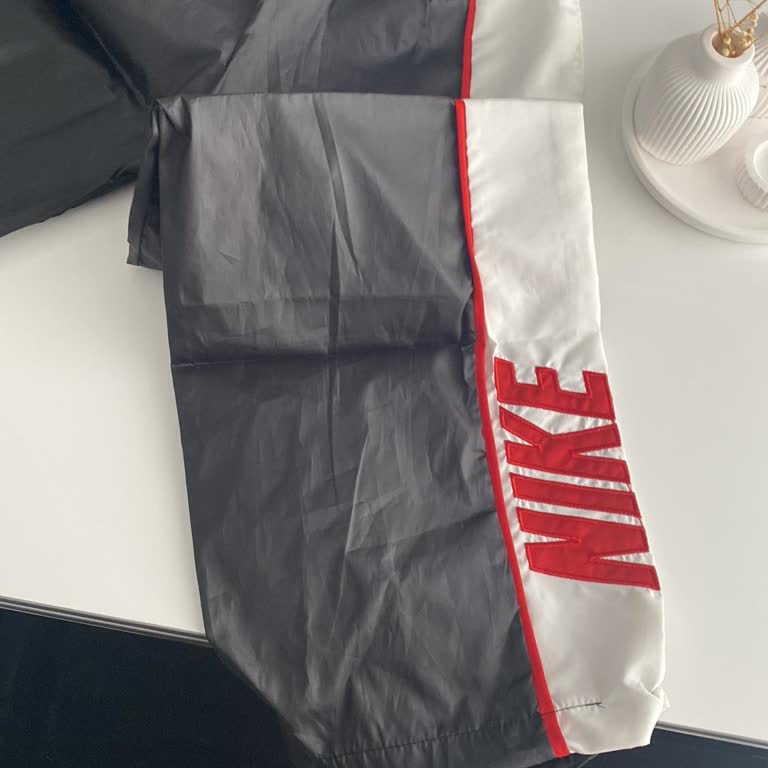 Scatti Farklı Renk Ürün Gönderimi