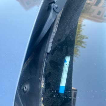 BMW'de Kronik Kapı Kolu Ve Cam Fitili Sorunu: Premium Markaya Yakışmıyor