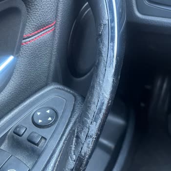 BMW'de Kronik Kapı Kolu Ve Cam Fitili Sorunu: Premium Markaya Yakışmıyor