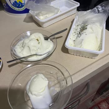 Aynı Anda Aldığım Bozuk Dondurmalardan Biri İade Edilirken Diğeri Neden Reddedildi