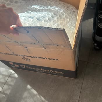 Hediye Paketsiz Ve Değişim Kartsız Ürün Gönderildi, Büyük Hayal Kırıklığı Yaşadım