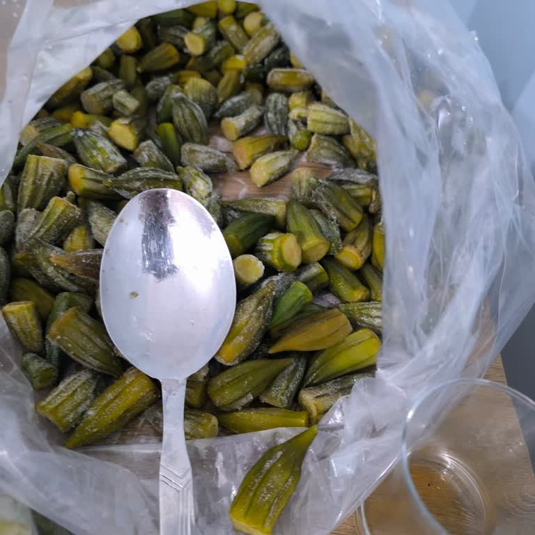 Egeden Kadın Dayanışması Bamyanın Kalitesiz Çıkması Ve Sayfa Tarafından Engellenme