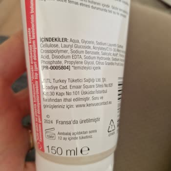 I Burned My Face Using Neutrogena Refreshing Daily Scrub as Directed