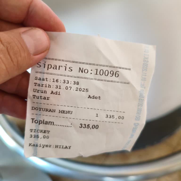 Forum Burger Yiyelim'de Sürekli Geç Ve Eksik Servis Sorunu