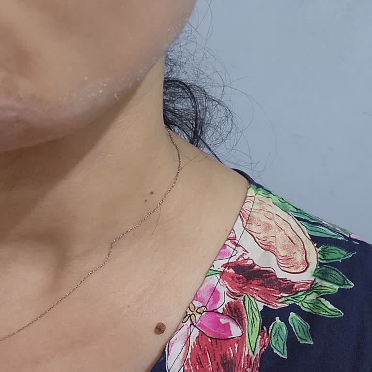 I Regret Buying Bioderma Photoderm Spot as It Peels Off Like Yogurt on My Skin