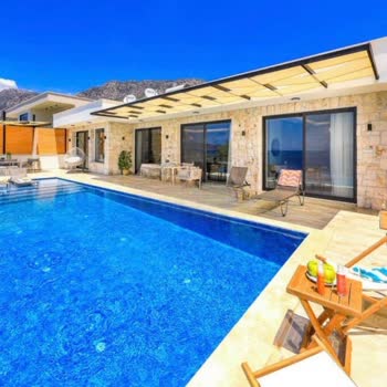 Now Villa Kaş Fazla Para Almaya Çalışıyor