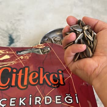 Çitlekçi Aldığım Çekirdeklerde Yanık Ve Kötü Koku Sorunu Yaşadım