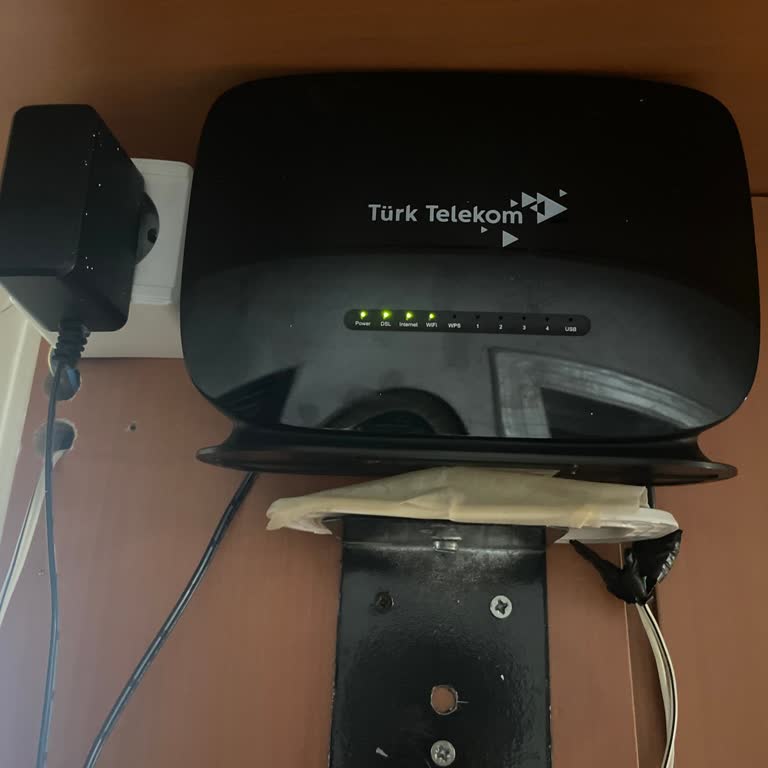 Abonelikten Beri İnternet Yok, Sorunlar Çözülmüyor!