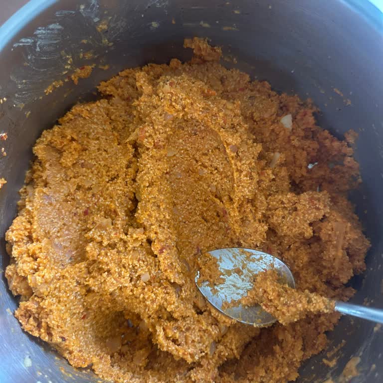 Duru Bulgur İle Yapılan Kısırın Kıvamı Neden Bozuldu