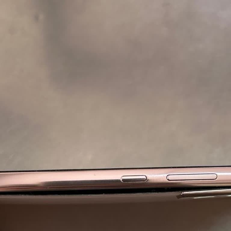 Samsung S22 Batarya Sorunu: Kısa Sürede Büyük Hayal Kırıklığı