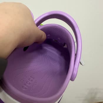 Aldığım Crocs Terliğin Alarmı Çıkarılmamış Ve Kutusuz Gönderildi