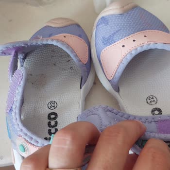 Kullanılmış Ve Kirli Ayakkabı Satışı Mağduriyeti