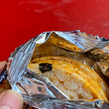 Eti Gong Ürününde Yabancı Cisim Şoku