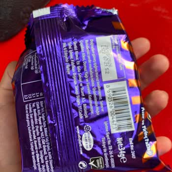 Eti Gong Ürününde Yabancı Cisim Şoku