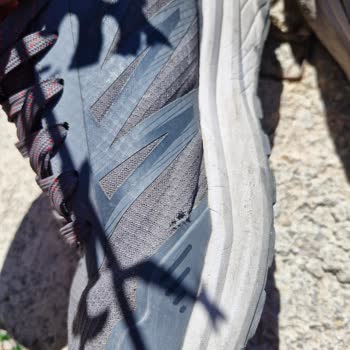 Kısa Sürede Deforme Olan Ayakkabı Ve Yetersiz Müşteri Hizmetleri