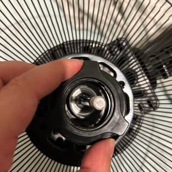 Kullanılmamış Ürün Değil, Kötü Koku Ve Düşen Parçalar