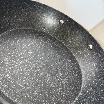 Korkmaz Ne Param İade Edildi Ne Ürünün Yenisi Gönderildi.