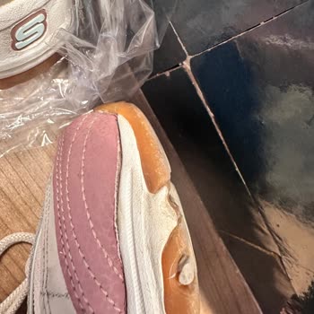 Skechers Ayakkabıda Erken Yırtılma Ve Olumsuz İnceleme Sonucu