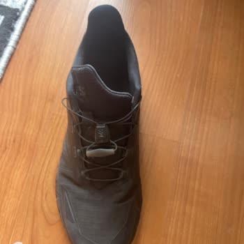 Garanti Süresine Rağmen Ayakkabı Değişimi Yapılmadı