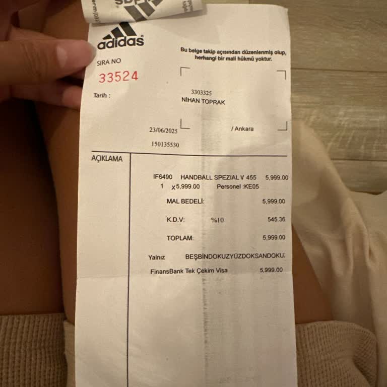 Adidas Mağazasında İade Hakkım Keyfi Şekilde Engellendi