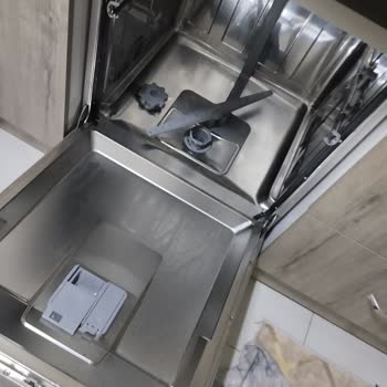 Vestel Bulaşık Makinesi Hortum Sorunu İki Yıldır Çözülmüyor