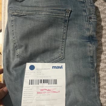 Üç Ayda Yırtılan Pantolon Ve Olumsuz İnceleme Sonucu