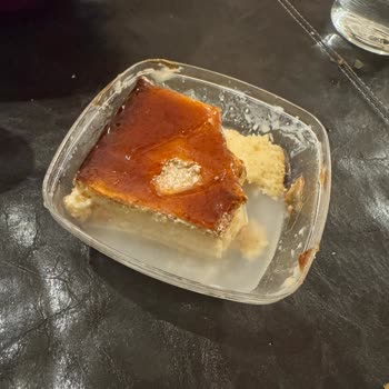 Bozuk Tatlıya Çözüm Sunmayan Yemeksepeti Ve İşletme Mağduriyeti