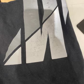 Tişörtümde Yazılar Döküldü Yakası Kızardı Çözüm Bulamıyorum