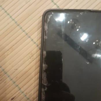 Telefon Kaplaması Kısa Sürede Kalktı Ve Tamir Ücreti Yüksek