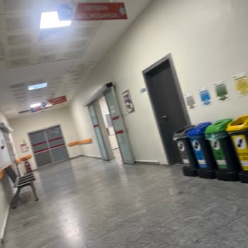 Bayat Ürün Nedeniyle Zehirlenme Yaşadık, Acil Müdahale Gerekli