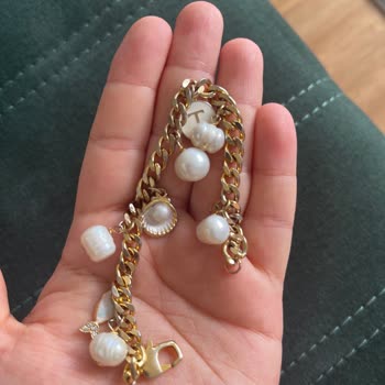 Kısa Sürede Kararan Bileklik Ve Yetersiz Müşteri Hizmeti