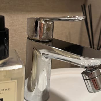 Kireç Çözücü Yüzünden Banyomda İki Kez Büyük Hayal Kırıklığı Yaşadım